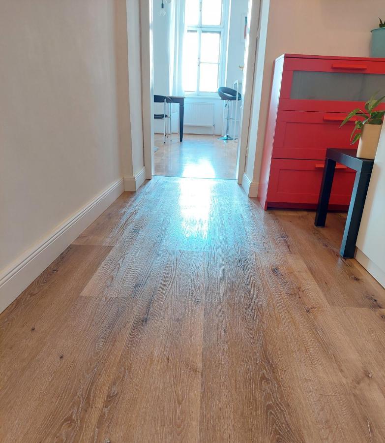 Vienna Charm Apartment ภายนอก รูปภาพ